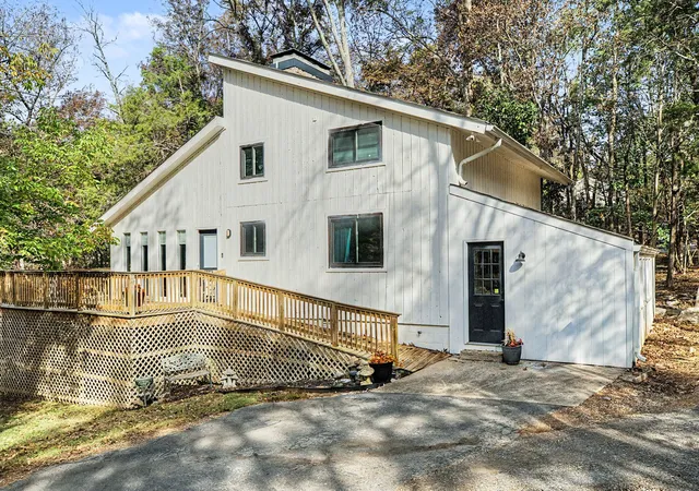 Photo 1 of Single family home for sale at 160 Kimwood Dr, Mount Juliet, TN 37122 | MLS# 3619356 | Listing updated on 2026-10-16