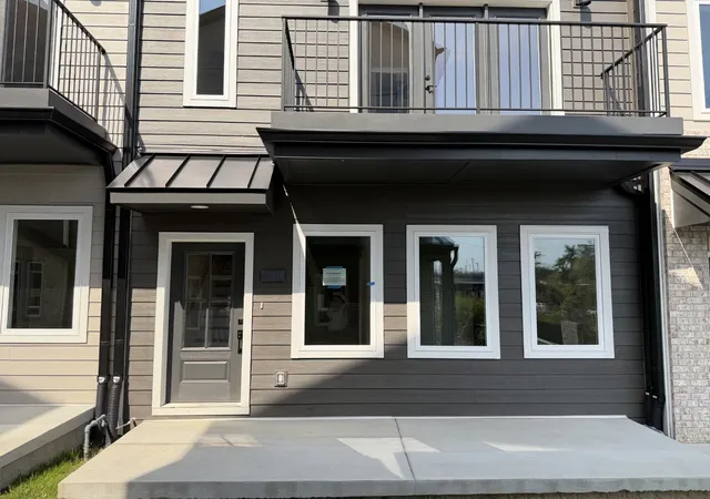 Photo 2 of Townhouse for sale at 6124 Robertson Ave #8, Nashville, TN 37209 | MLS# 3611030 | Listing updated on 2026-10-04