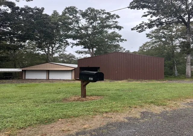 Photo 3 of Sale Pending at 151 Wilson Cemetery Rd, Big Sandy, TN 38221 | MLS# 3610670 | Listing updated on 2026-10-05