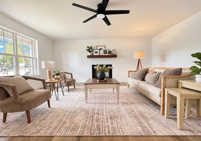 Photo 2 of Single family home for sale at 1415 Rt Johnson Dr, Murfreesboro, TN 37129 | MLS# 3610821 | Listing updated on 2026-10-05