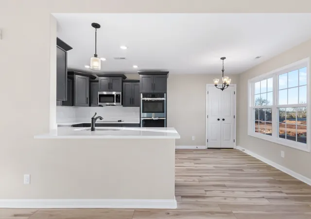 Photo 4 of Single family home for sale at 1194 Gardenia Ln, Clarksville, TN 37043 | MLS# 3610741 | Listing updated on 2026-10-02