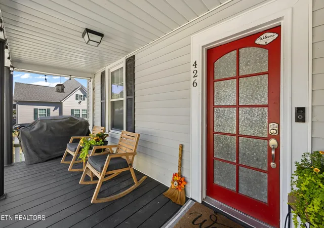 Photo 3 of Single family home for sale at 426 Hiawassee Ave, Knoxville, TN 37917 | MLS# 3610703 | Listing updated on 2026-10-29