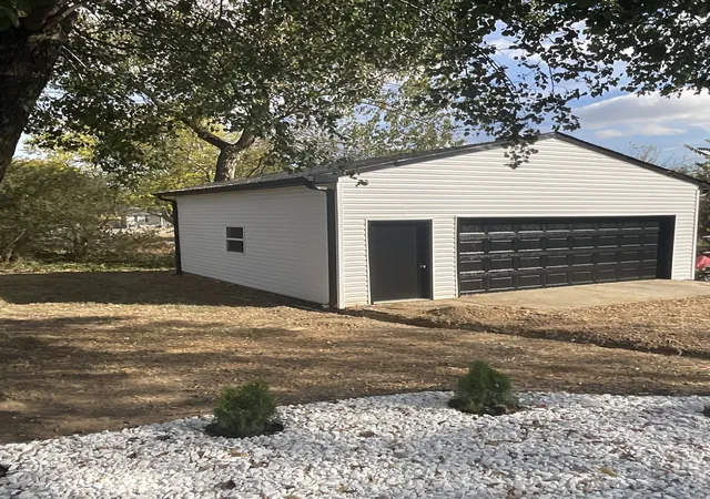 Photo 4 of Single family home for sale at 123 Butler St, Shelbyville, TN 37160 | MLS# 3612091 | Listing updated on 2026-10-06