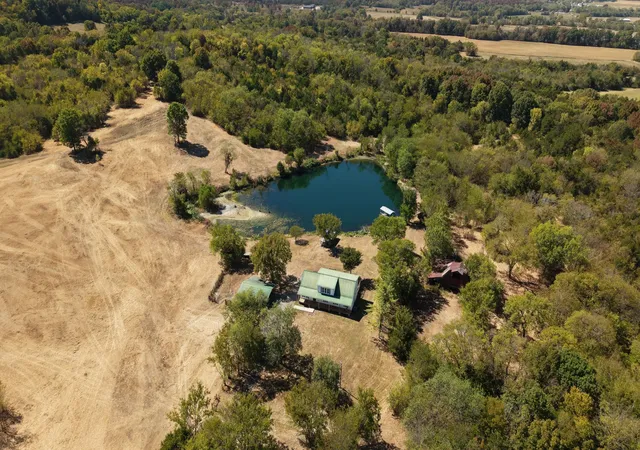 Photo 4 of Single family home for sale at 9010 Hwy 269 Bell Buckle Rd, Christiana, TN 37037 | MLS# 3610846 | Listing updated on 2026-10-06