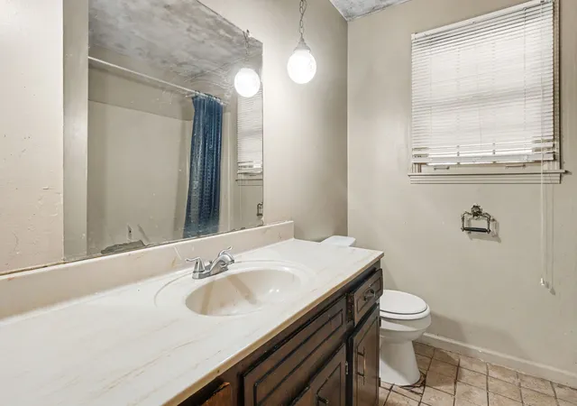 Photo 4 of Single family home for sale at 325 Ridgeline Dr, Clarksville, TN 37042 | MLS# 3610740 | Listing updated on 2026-10-24