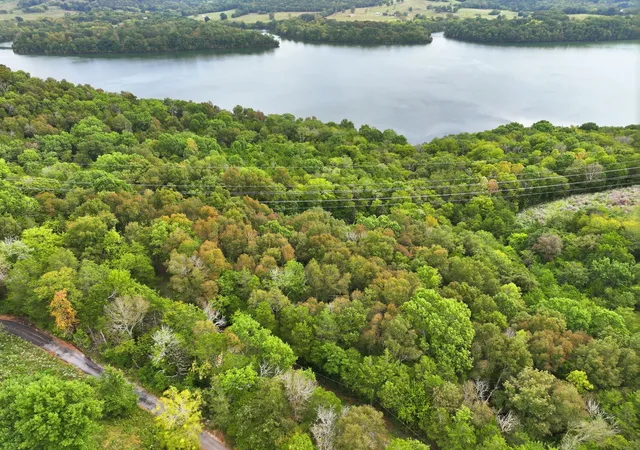 Photo 3 of Land for sale at 0 Horseshoe Bnd Ln, Elmwood, TN 38560 | MLS# 3611214 | Listing updated on 2026-10-03