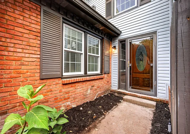 Photo 1 of Townhouse for sale at 233 Hearthstone Manor Ln, Brentwood, TN 37027 | MLS# 3611011 | Listing updated on 2026-10-03