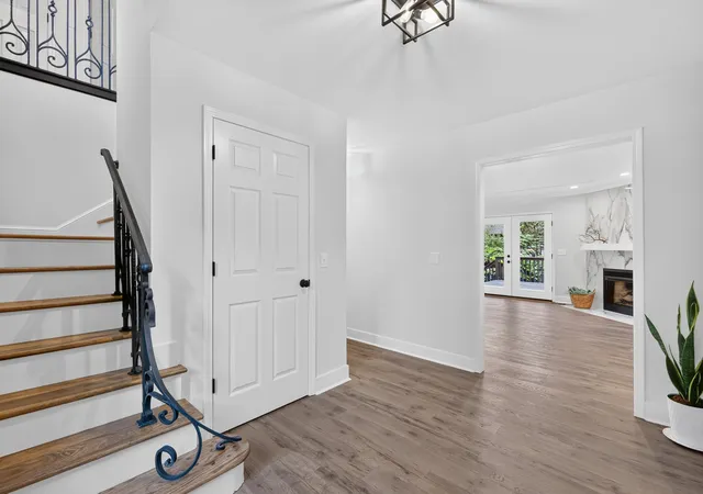Photo 3 of Townhouse for sale at 233 Hearthstone Manor Ln, Brentwood, TN 37027 | MLS# 3611011 | Listing updated on 2026-10-03