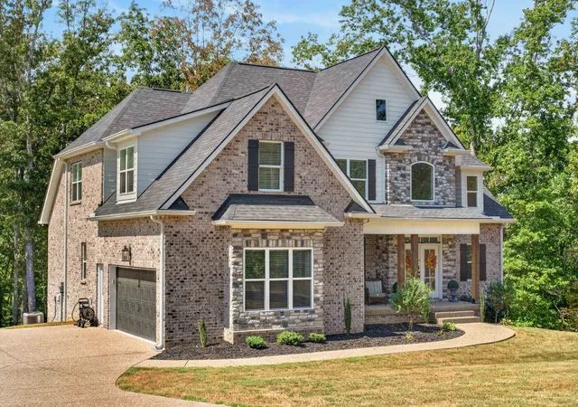 Photo 4 of Single family home for sale at 115 Jacobs Way, Bon Aqua, TN 37025 | MLS# 3611035 | Listing updated on 2026-10-03