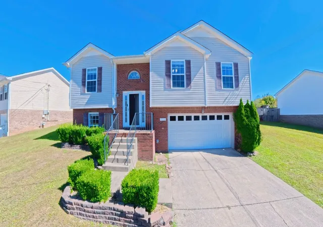 Single family home for sale at 790 Sugarcane Way, Clarksville, TN 37040 | MLS# 3614468
