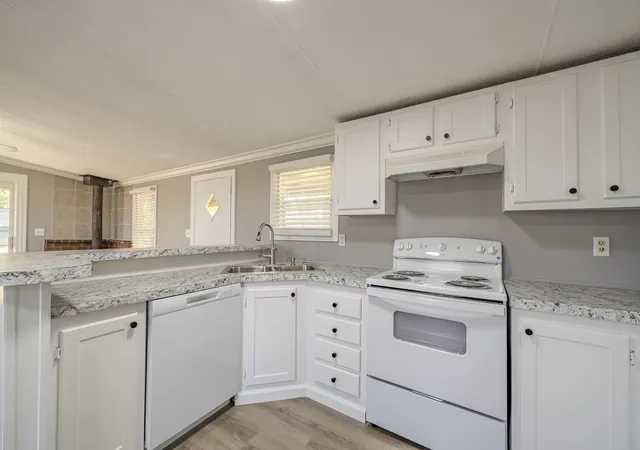 Photo 3 of Manufactured home for sale at 285 Bellis Rd, Savannah, TN 38372 | MLS# 3610742 | Listing updated on 2026-10-02