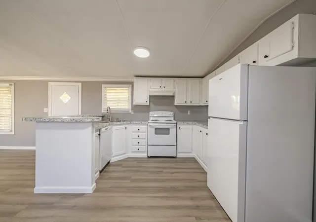 Photo 4 of Manufactured home for sale at 285 Bellis Rd, Savannah, TN 38372 | MLS# 3610742 | Listing updated on 2026-10-02