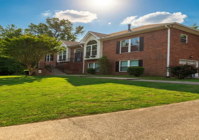 Photo 3 of Single family home for sale at 1289 Teddys Pl, Mount Juliet, TN 37122 | MLS# 3611036 | Listing updated on 2026-10-03