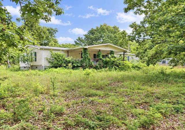 Photo 1 of Manufactured home for sale at 2400 Bethany Church Rd, Princeton, KY 42445 | MLS# 3619360 | Listing updated on 2026-10-12