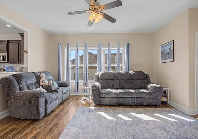 Photo 3 of Single family home for sale at 1901 Sheffield Ln, Columbia, TN 38401 | MLS# 3622210 | Listing updated on 2026-10-18