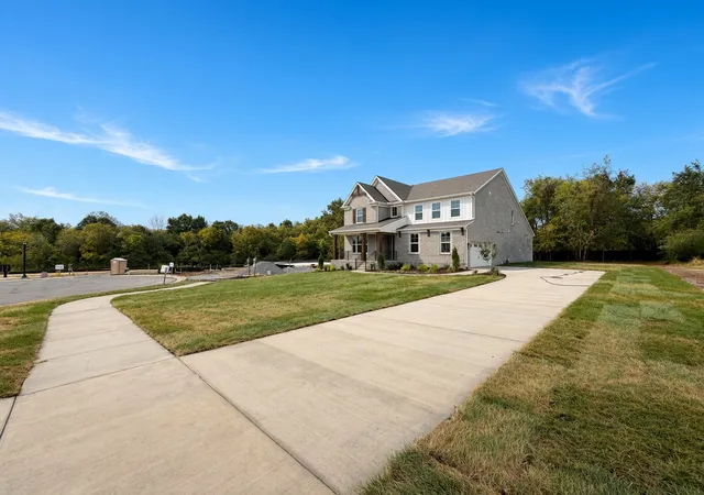 Photo 3 of Single family home for sale at 108 Cedarstone Dr, Mount Juliet, TN 37122 | MLS# 3610819 | Listing updated on 2026-10-05