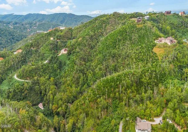 Photo 2 of Land for sale at 222 Mt Garrison Way, Gatlinburg, TN 37738 | MLS# 3610817 | Listing updated on 2026-10-02