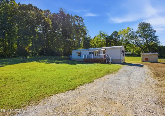 Photo 2 of Manufactured home for sale at 198 Crabtree Holw Rd, Ten Mile, TN 37880 | MLS# 3610801 | Listing updated on 2026-10-08