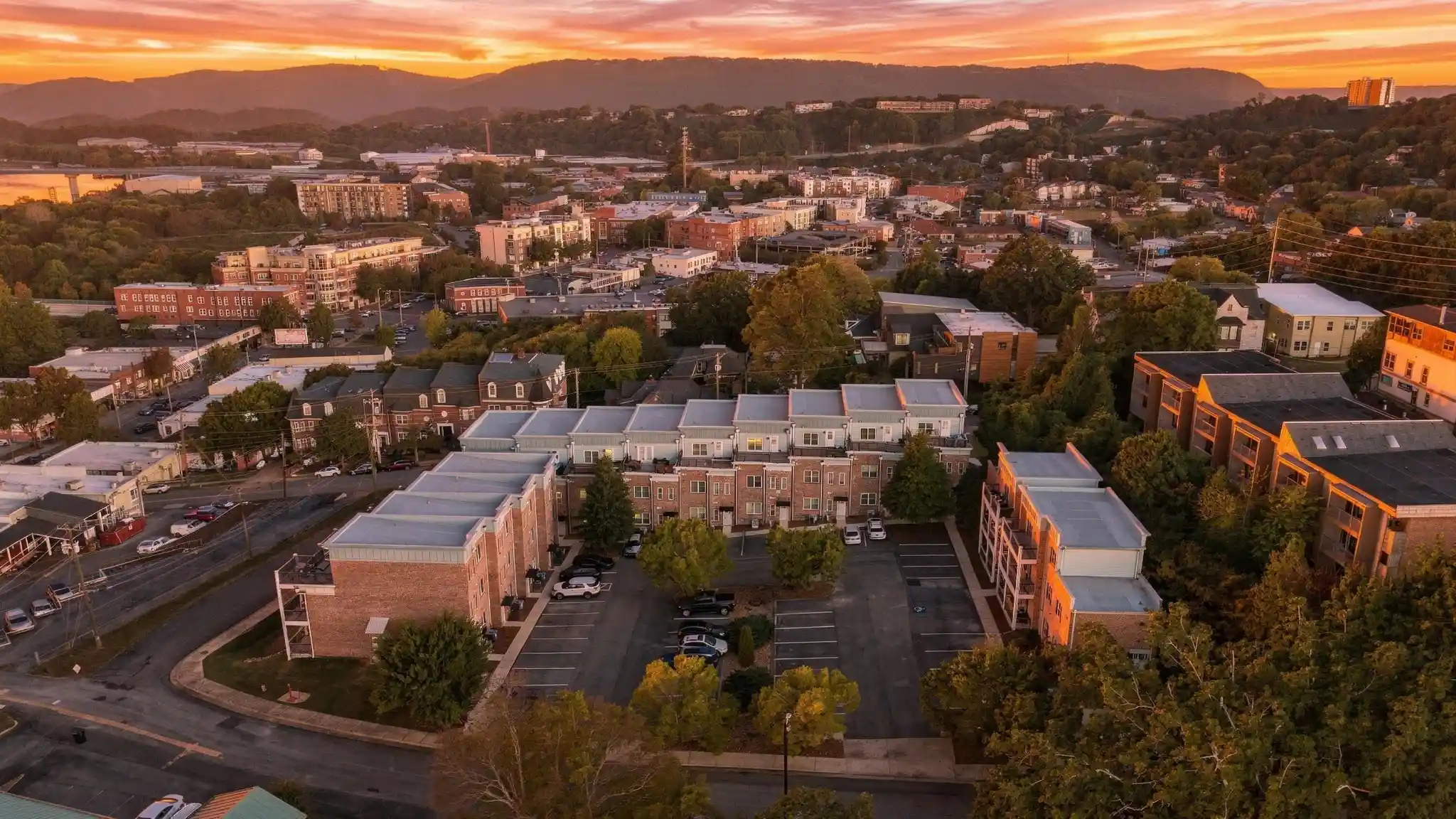 Listing Photo 1 - Condo for sale in 229 Delmont St located at 229 Delmont St, Chattanooga, TN 37405 - Unit #259