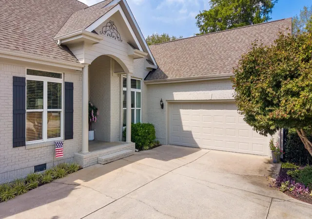 Photo 3 of Single family home for sale at 9133 Crystal Brk Dr, Apison, TN 37302 | MLS# 3610887 | Listing updated on 2026-10-04
