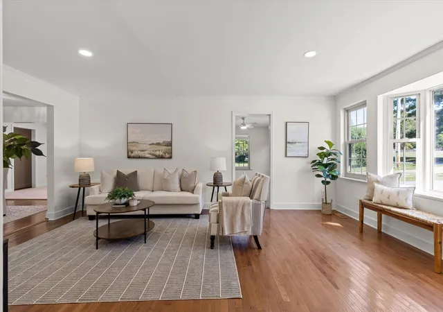 Photo 2 of Single family home for sale at 1519 Morris Hl Rd, Chattanooga, TN 37421 | MLS# 3610885 | Listing updated on 2026-10-08