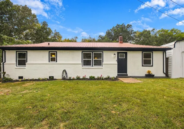 Single family home for sale at 431 E Little Richland Rd, Waverly, TN 37185 | MLS# 3611263 | Listing updated on 2026-10-04