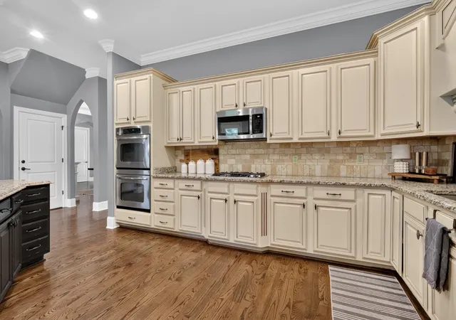 Photo 3 of Single family home for sale at 6058 Hunt Valley Dr, Spring Hill, TN 37174 | MLS# 3615488 | Listing updated on 2026-10-30