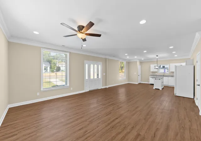 Photo 3 of Single family home for sale at 556 E Vine St, Murfreesboro, TN 37130 | MLS# 3610921 | Listing updated on 2026-10-03