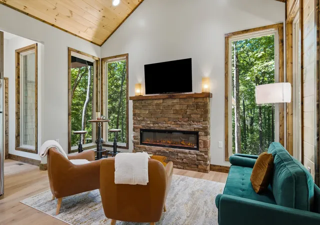 Photo 4 of Single family home for sale at 3010 Old Happy Holw, Sevierville, TN 37876 | MLS# 3610945 | Listing updated on 2026-10-02