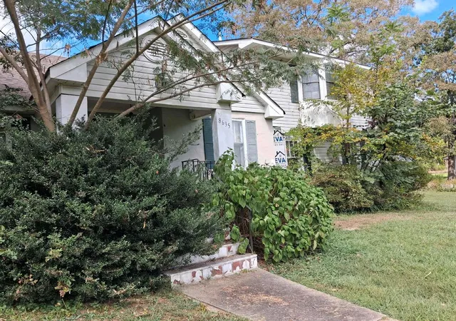 Photo 2 of Single family home for sale at 8635 Walnut Rd, Hixson, TN 37343 | MLS# 3610910 | Listing updated on 2026-10-07