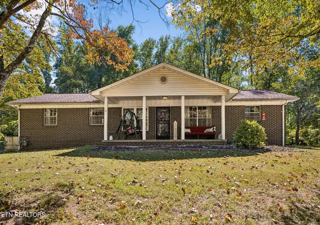 Single family home for sale at 1813 Oak Grv Rd, Rocky Top, TN 37769 | MLS# 3610920