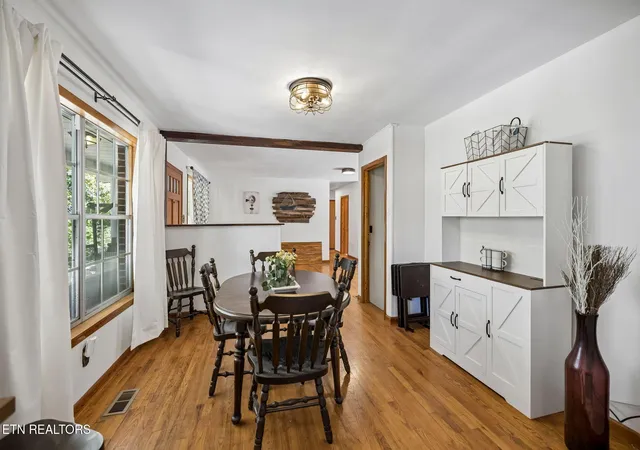 Photo 2 of Single family home for sale at 1813 Oak Grv Rd, Rocky Top, TN 37769 | MLS# 3610920 | Listing updated on 2026-10-04