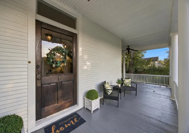 Photo 4 of Single family home for sale at 806 Tremont St, Chattanooga, TN 37405 | MLS# 3610971 | Listing updated on 2026-10-02