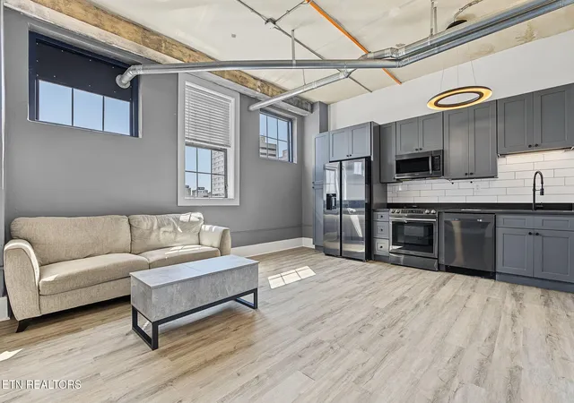 Photo 3 of Condo for sale at 116 S Gay St #607, Knoxville, TN 37902 | MLS# 3610980 | Listing updated on 2026-10-03