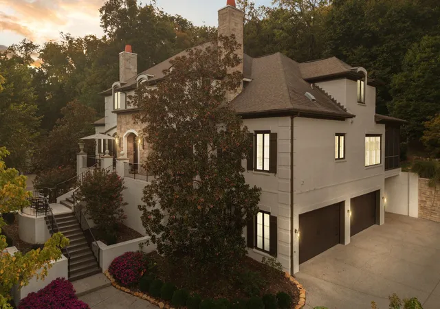 Photo 1 of Mansion for sale at 1620 Edgewater Ct, Franklin, TN 37069 | MLS# 3611044 | Listing updated on 2026-10-07