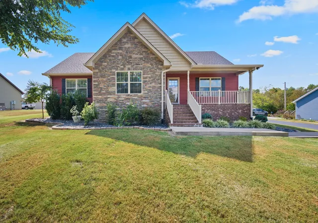 Photo 1 of Single family home for sale at 336 Clyde Wix Rd, Westmoreland, TN 37186 | MLS# 3611070 | Listing updated on 2026-10-03