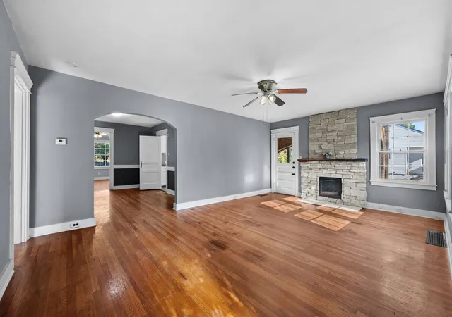 Photo 4 of Single family home for sale at 113 Carlisle Ave, Shelbyville, TN 37160 | MLS# 3611296 | Listing updated on 2026-10-09
