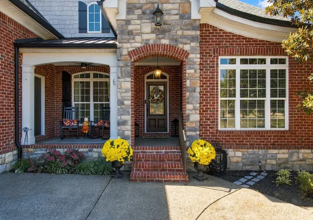 Photo 3 of Single family home for sale at 225 Molly Bright Ln, Franklin, TN 37064 | MLS# 3612153 | Listing updated on 2026-10-10