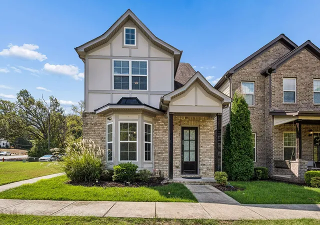 Single family home for sale at 200 Cedar Pl Row, Nashville, TN 37221 | MLS# 3614498
