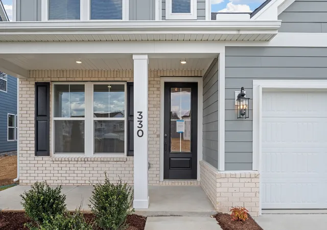 Photo 2 of Single family home for sale at 330 Mammoth Tr, Smyrna, TN 37167 | MLS# 3611102 | Listing updated on 2026-10-07