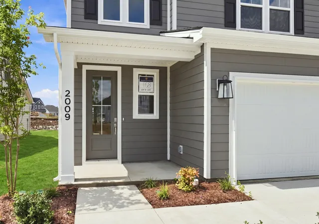 Photo 3 of Single family home for sale at 2009 Timothy Ln, Smyrna, TN 37167 | MLS# 3611103 | Listing updated on 2026-10-08