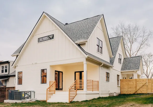 Photo 3 of Single family home for sale at 1306 Norvel Ave, Nashville, TN 37216 | MLS# 3618939 | Listing updated on 2026-10-10