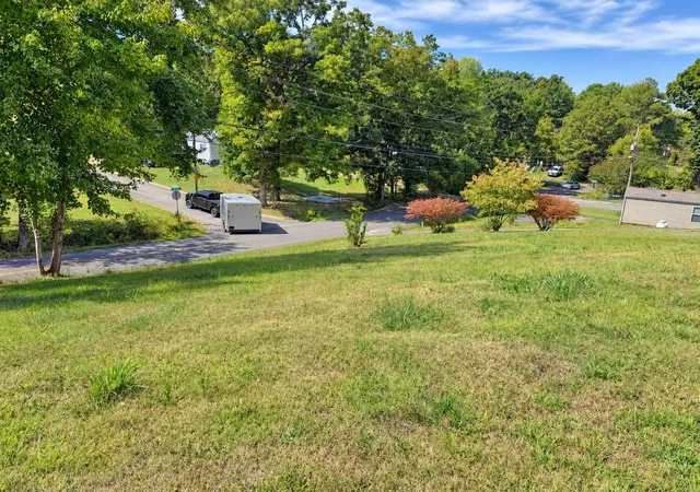 Photo 23 of Manufactured home for sale at 1219 Dockery Ln SE, Cleveland, TN 37323 | MLS# 3611129 | Listing updated on 2026-10-03