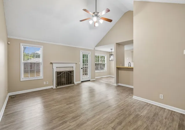 Photo 1 of Single family home for sale at 3871 Mackenzie Dr, Clarksville, TN 37042 | MLS# 3612303 | Listing updated on 2026-10-09