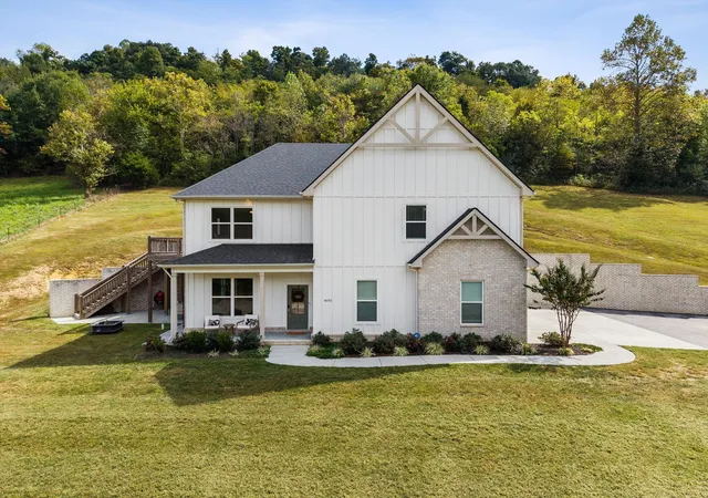 Single family home for sale at 4692 Gossburg Rd, Beechgrove, TN 37018 | MLS# 3611344