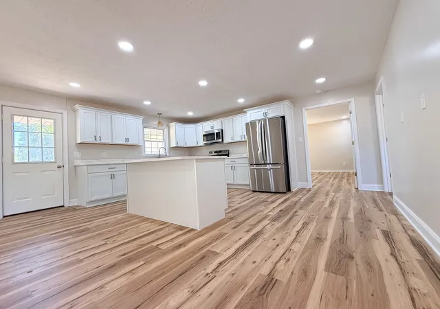 Photo 2 of Single family home for sale at 2634 Cox Ml Rd, Hopkinsville, KY 42240 | MLS# 3626507 | Listing updated on 2026-10-27
