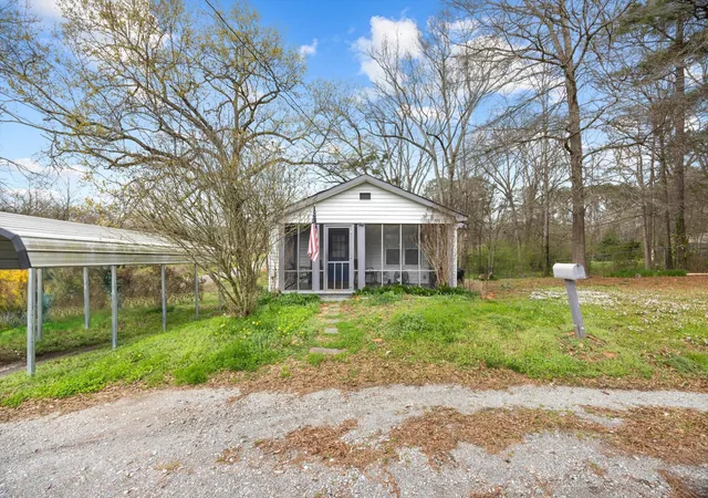 Photo 2 of Single family home for sale at 506 Chestnut St, La Fayette, GA 30728 | MLS# 3611132 | Listing updated on 2026-10-03