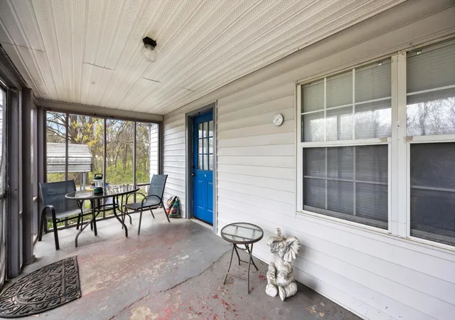 Photo 3 of Single family home for sale at 506 Chestnut St, La Fayette, GA 30728 | MLS# 3611132 | Listing updated on 2026-10-03