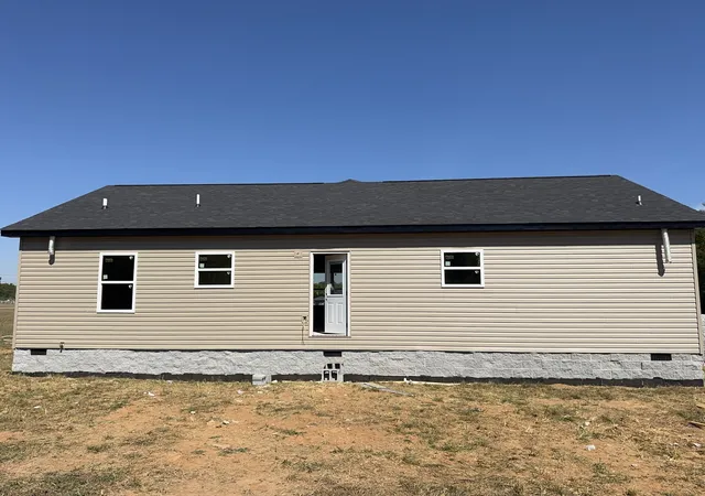 Photo 3 of Single family home for sale at 2113 Laws Hl Cir, Lewisburg, TN 37091 | MLS# 3611435 | Listing updated on 2026-10-05