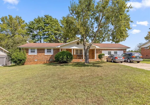 Photo 1 of Single family home for sale at 4005 Creekwood Ter Ln, Chattanooga, TN 37421 | MLS# 3611155 | Listing updated on 2026-10-20